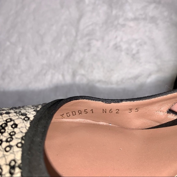 Giorgio Armani Black Suede & Sequins Heels Size 5 - Picture 12 of 14